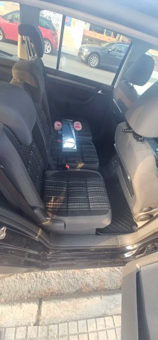 Volkswagen Touran 2011