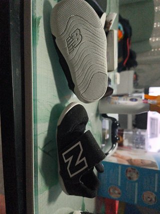 Zapatillas New Balance Bebé Negras Talla 21