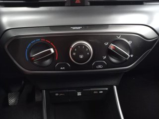 HYUNDAI I20 1.0 TGDI 74KW (100CV) 48V ESSENCE