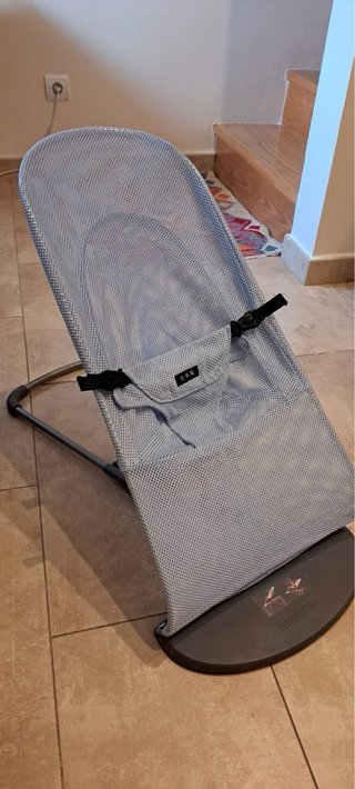 Hamaca BabyBjörn gris con regalo funda de verano