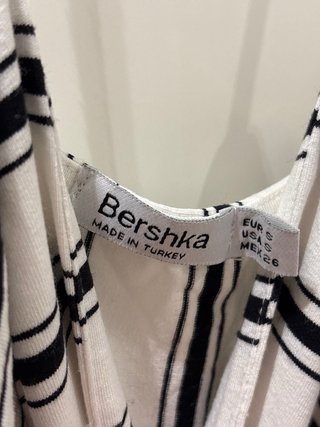 Mono Rayas Blancas y Negras, talla S, Bershka