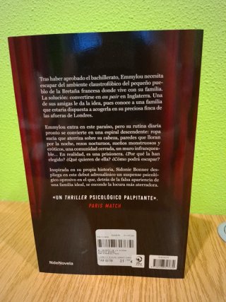 Novela negra El secreto de la niñera