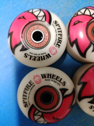 Ruedas Spitfire 52mm