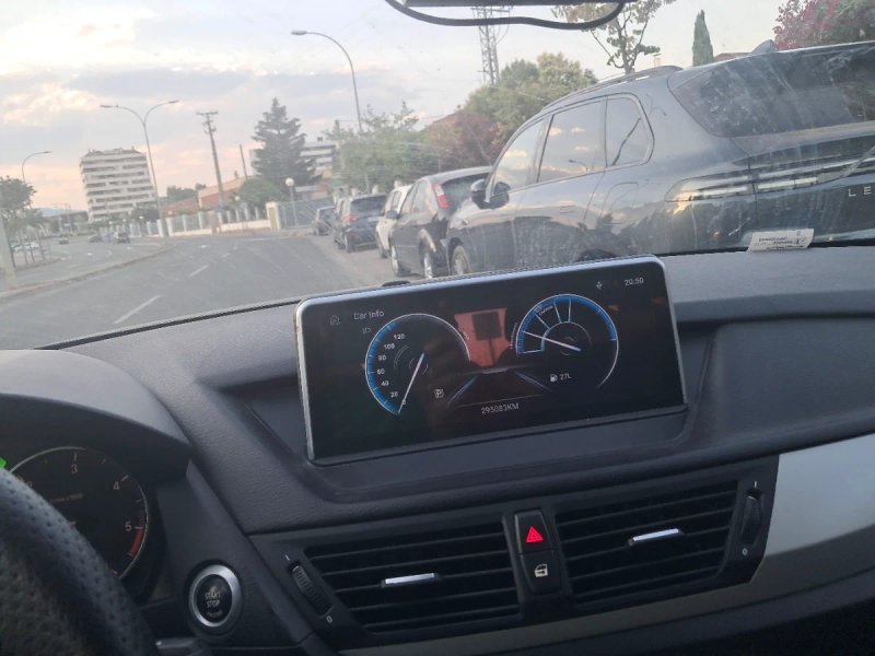 BMW X1 2010 - foto 1