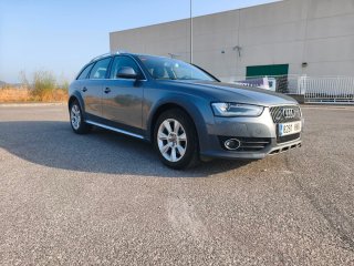 Audi A4 Allroad 2012