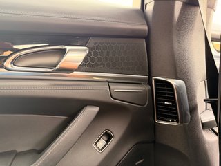Porsche Panamera Turbo Executive Edición limitada