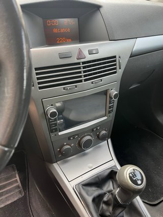 Opel Astra 2006