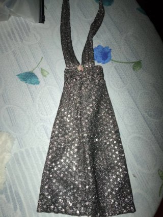 Ropa para Nancy: replica conjunto Liceo.
