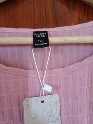 Camisa rosa SHEIN talla XXL