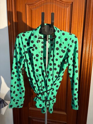 Camisa Zara Verde Lunares Negros