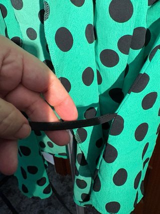 Camisa Zara Verde Lunares Negros