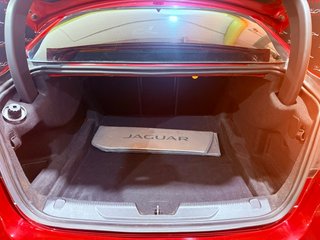Jaguar XE 2016