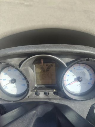 Kymco Superdink 125CC Maxi Scooter