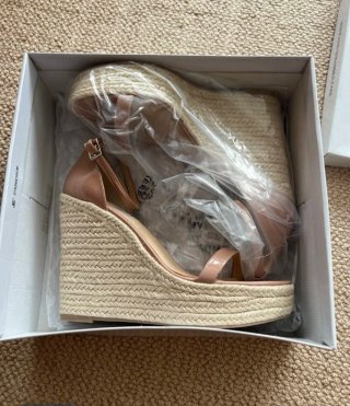 Sandalias cuña Steve Madden PRECIO FINAL