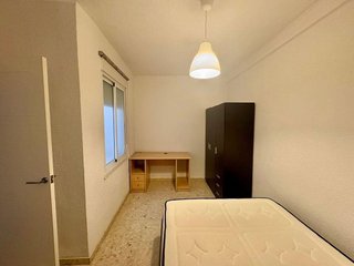 Piso en alquiler en Ciudad Jardín - Zoco en Córdoba