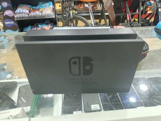 Nintendo Switch OLED + FIFA 22