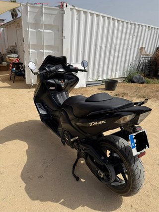 Yamaha Tmax 530 Negra