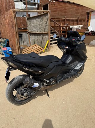 Yamaha Tmax 530 Negra