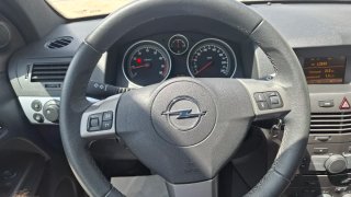 Opel Astra GTC 1.8 16v Sport