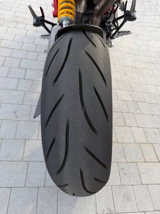 Ducati Hypermotard 950