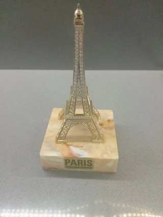 Torre Eiffel souvenir
