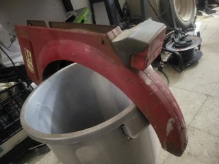 Guardabarros trasero Vespino Mortadelo en buen est