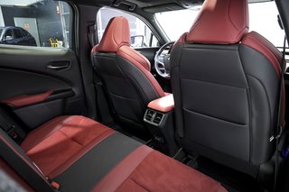 Lexus UX 2.0 250h F Sport