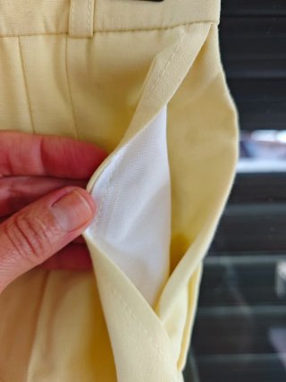 Shorts Adidas Amarillo Pastel