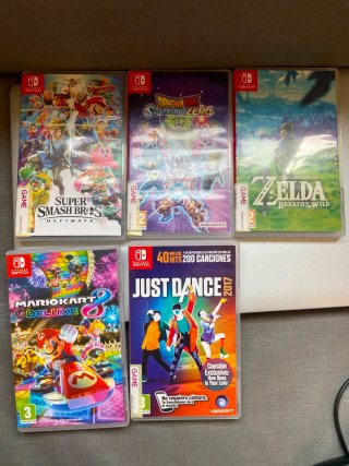 Nintendo Switch OLED Blanca + 5 Juegos