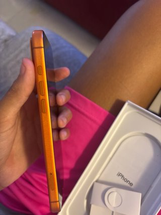 iPhone 17 Pro Max Naranja
