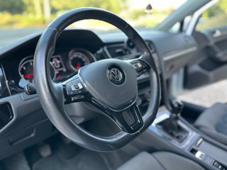 Volkswagen Golf Rline
