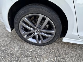 Volkswagen Golf Rline