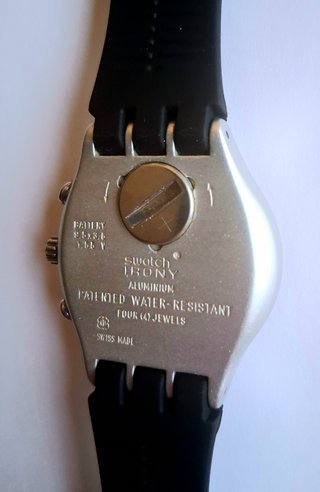 Reloj Swatch Irony Cronógrafo Aluminio Negro/Plata