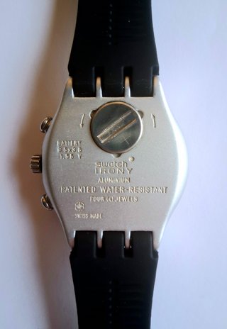 Reloj Swatch Irony Cronógrafo Aluminio Negro/Plata