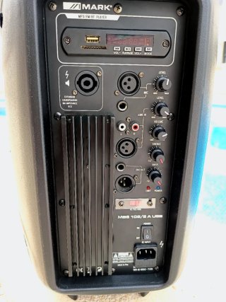 Altavoz autoamplificado MARK con bluetooth
