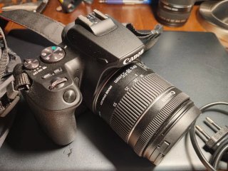 Canon EF-S 18-55mm f/3.5-5.6 IS ST