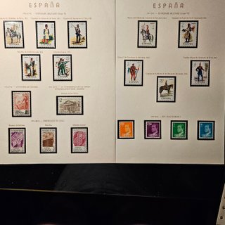 Colección Sellos España 1970-1977 montada