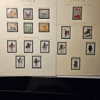Colección Sellos España 1970-1977 montada