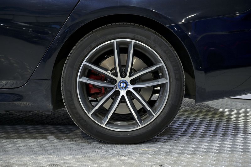 BMW Serie 5 2021, foto 14