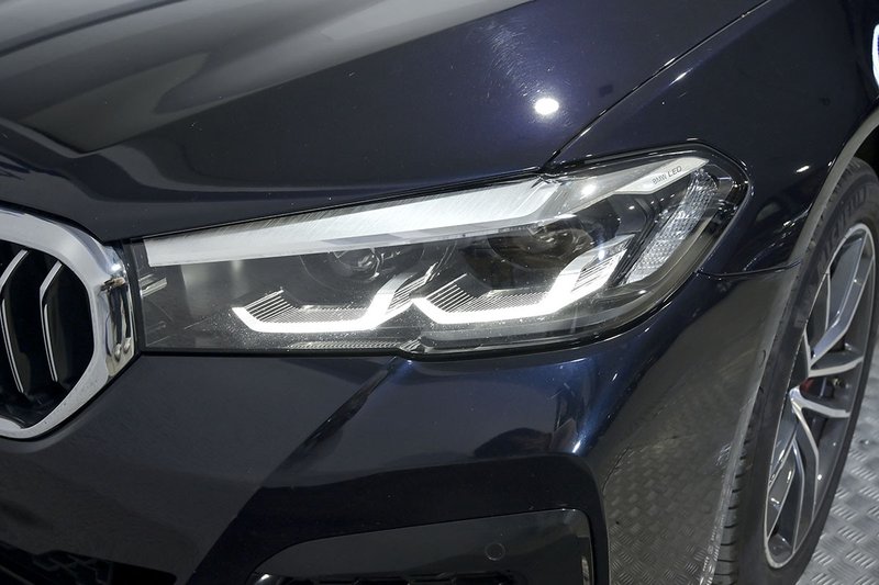 BMW Serie 5 2021, foto 22