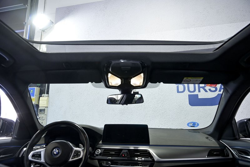 BMW Serie 5 2021, foto 38