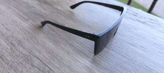 Gafas de sol negras