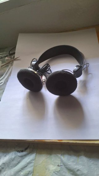 Auriculares Vintage Brugal Buen Estado.