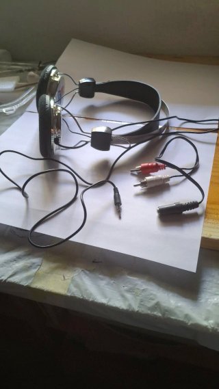 Auriculares Vintage Brugal Buen Estado.