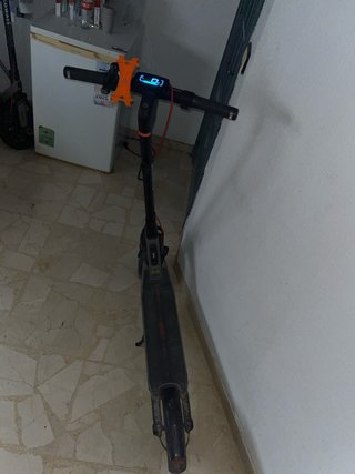 Patinete Eléctrico Segway Negro