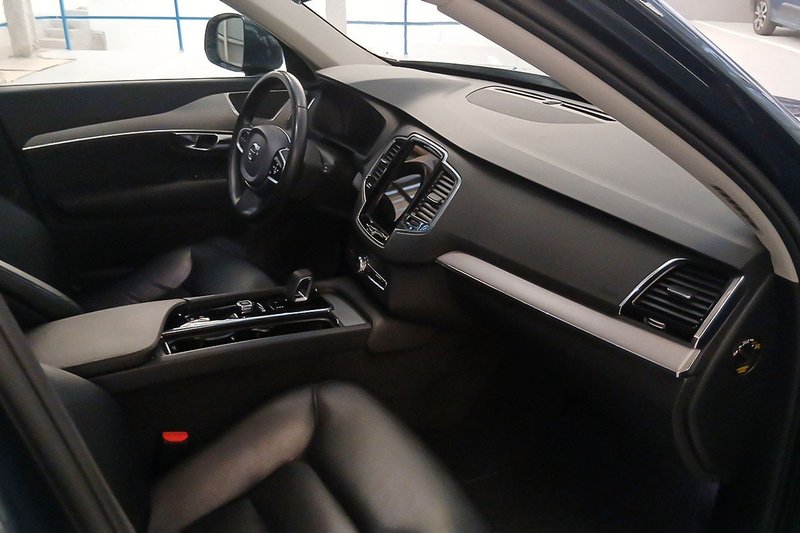 Volvo XC90 2022, foto 14