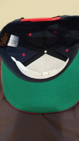 Gorra Yupoong Clásica 5 Paneles Roja/Azul