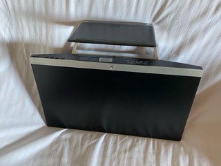 Monitor HP Negro y Plateado