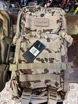 Mochila Táctica MIL-TEC Negra y Verde