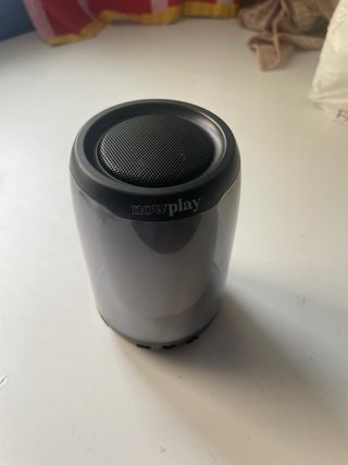 Altavoz Nowplay multicolor con Bluetooth